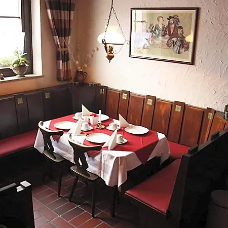 Brunnenhof - Kleine 3* Randersacker