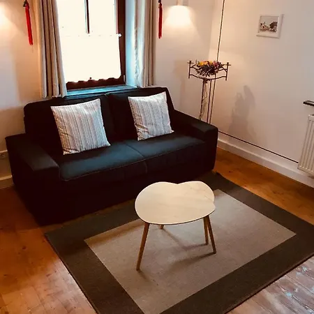 Brunnenhof - Kleine 3* Randersacker